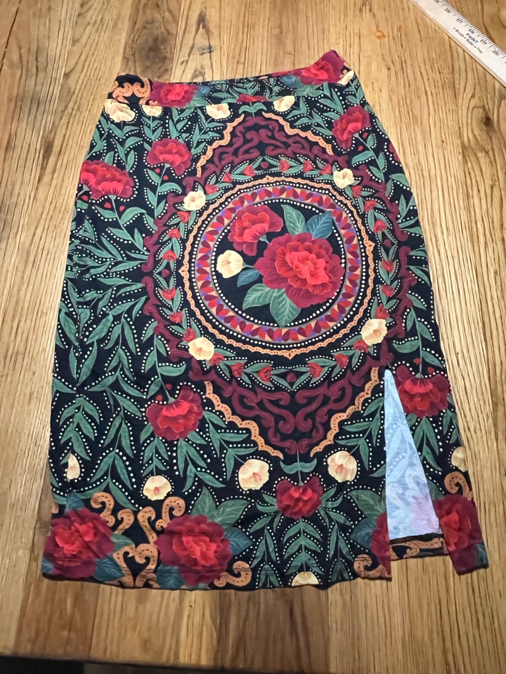FARM Rio Naia Slim Midi Skirt | Women's XS | Floral Print | Lined